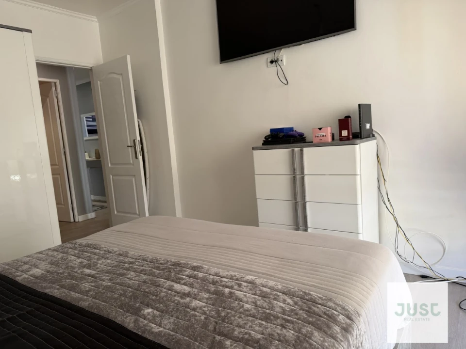 Apartamento T2 para Venda em Penha de França Foto 5