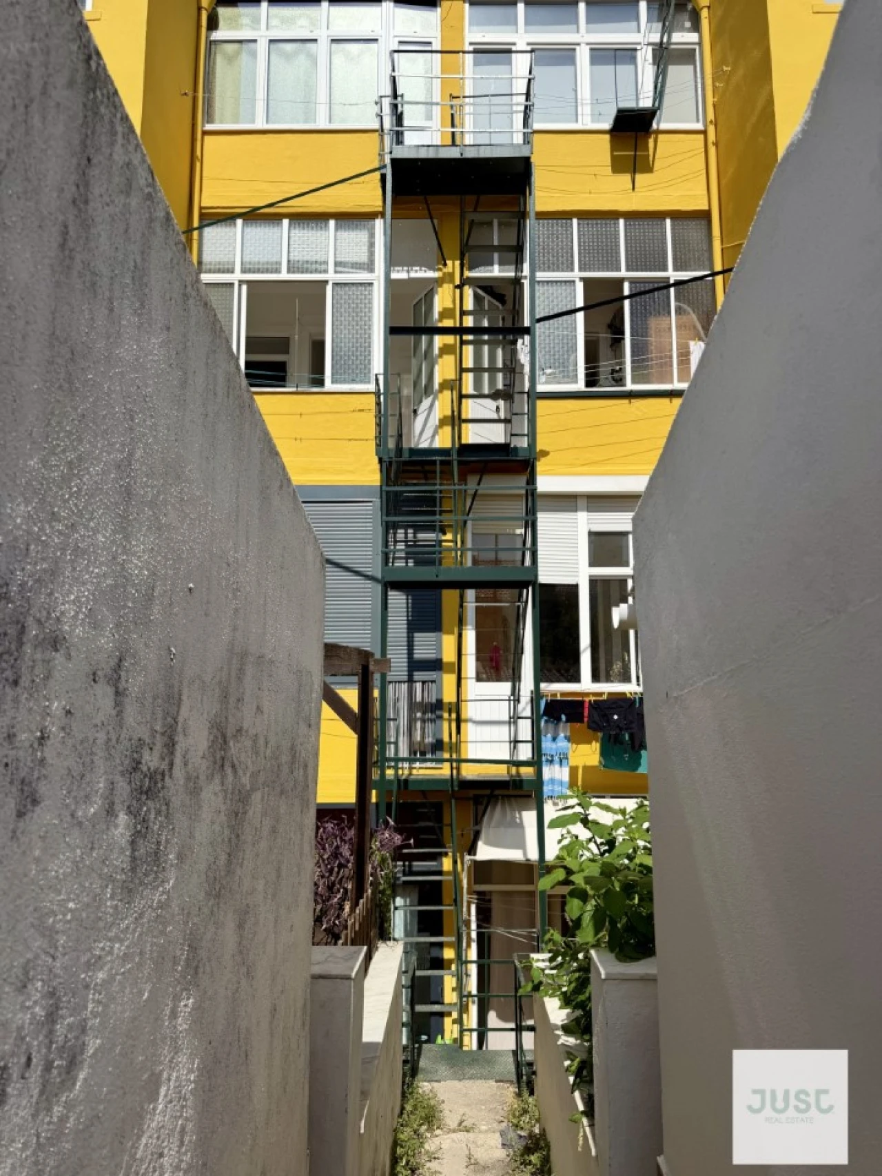 Apartamento T2 para Venda em Penha de França Foto 22
