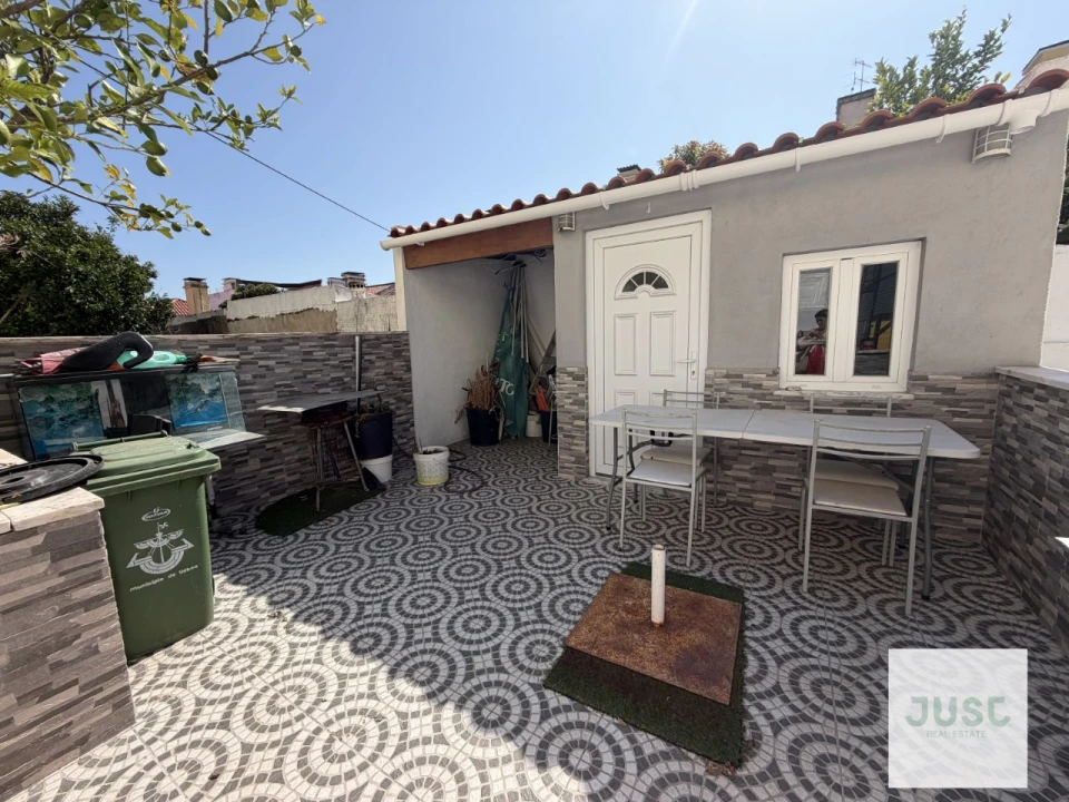 Apartamento T2 para Venda em Penha de França Foto 26