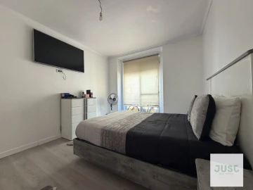 Apartamento T2 para Venda em Penha de França