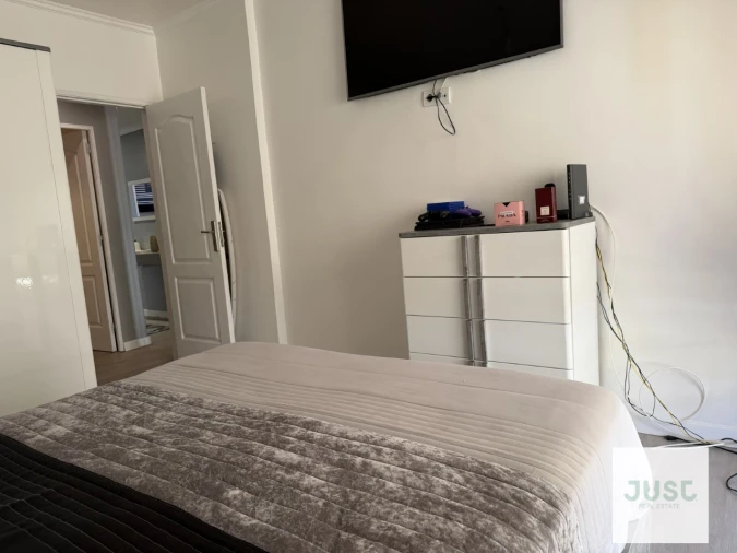 Apartamento T2 para Venda em Penha de França Foto 5