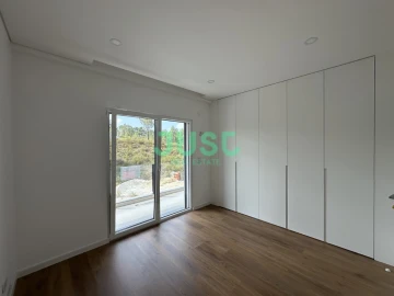 Moradia T3 para Venda em Fernao Ferro