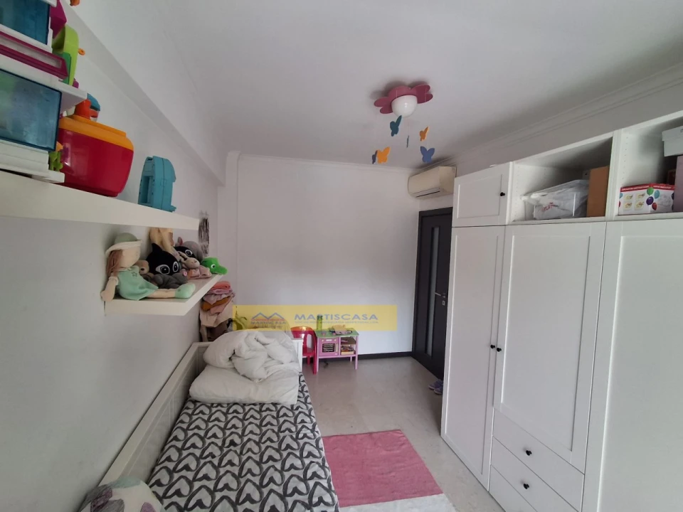Apartamento T3 para Venda em Algueirão-Mem Martins Foto 17