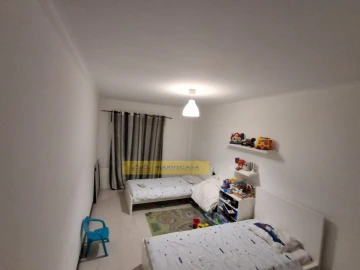 Apartamento T3 para Venda em Algueirão-Mem Martins