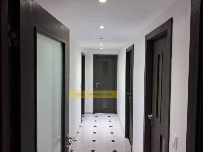 Apartamento T3 para Venda em Algueirão-Mem Martins Foto 14
