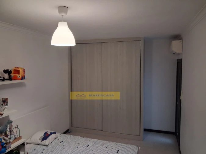 Apartamento T3 para Venda em Algueirão-Mem Martins Foto 24