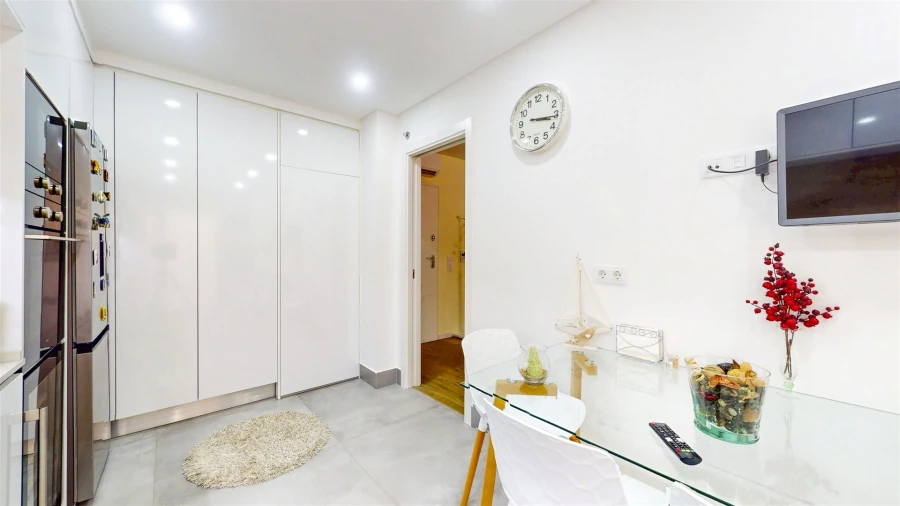 Apartamento T1 para Venda em Póvoa de Santa Iria e Forte da Casa Foto 36