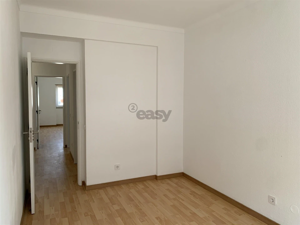 Apartamento T3 para Venda em Pinhal Novo Foto 9