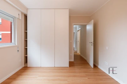 Apartamento T4 para Venda em Ramalde