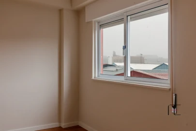 Apartamento T4 para Venda em Ramalde