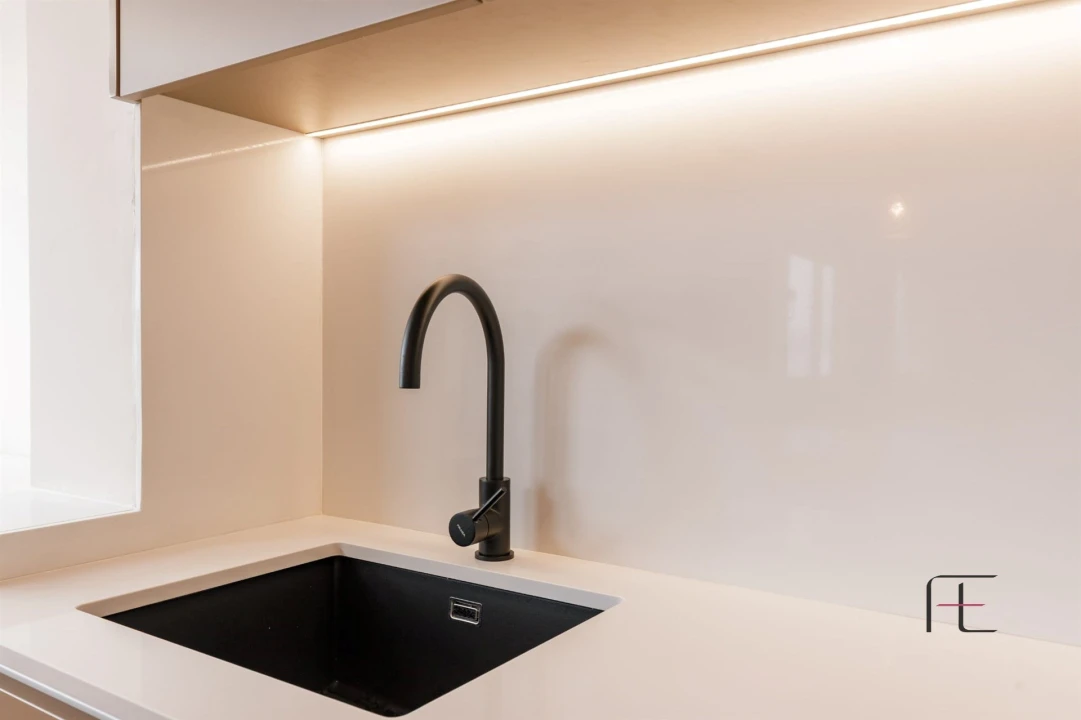 Apartamento T4 para Venda em Ramalde Foto 6