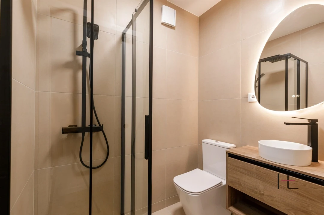 Apartamento T4 para Venda em Ramalde Foto 22