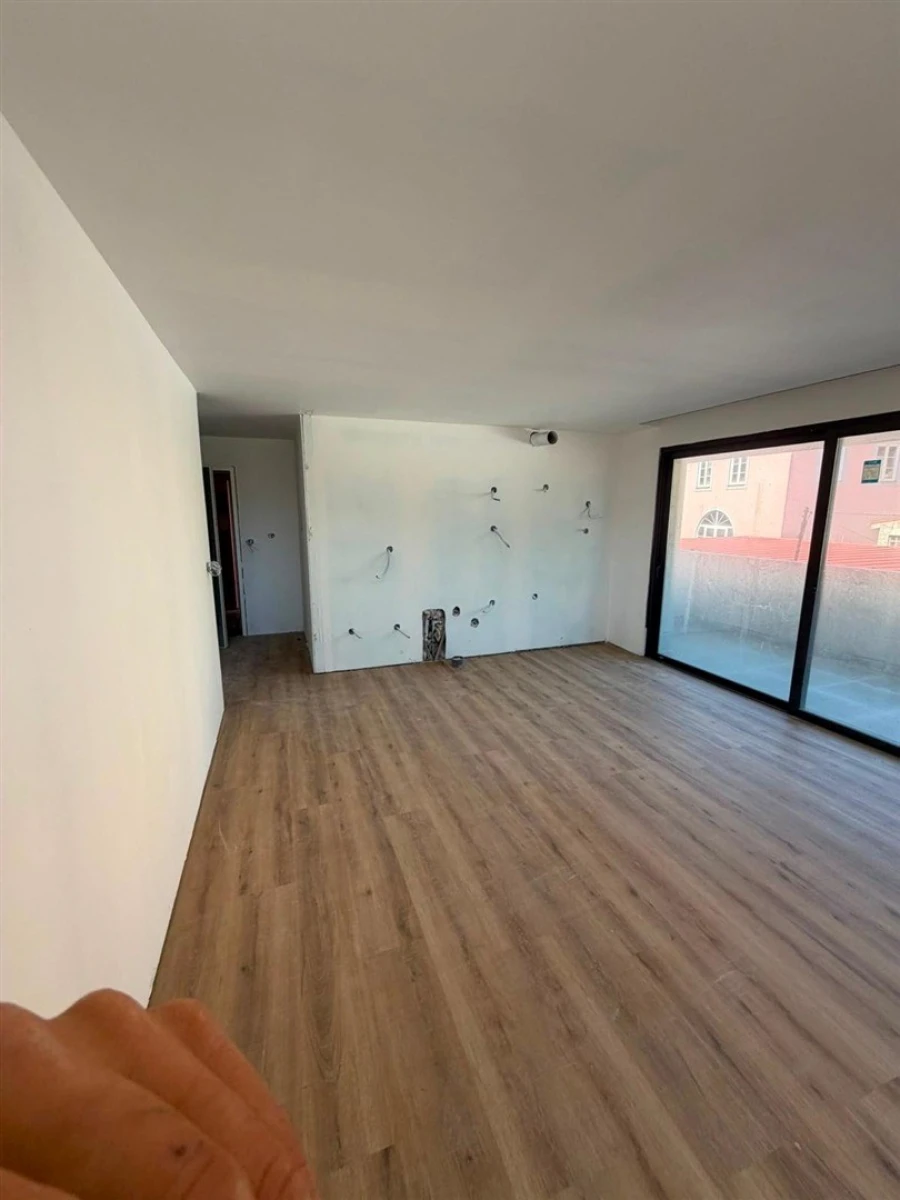 Apartamento T1 para Venda em Canidelo Foto 33