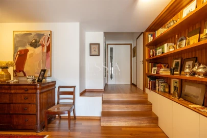 Apartamento T4 para Venda em Lordelo do Ouro e Massarelos