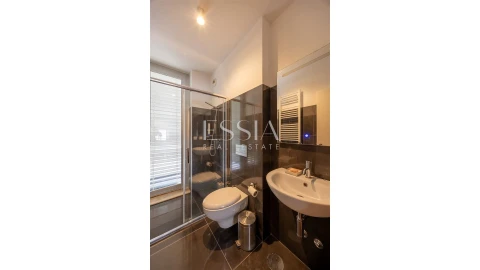 Apartamento T4 para Venda em Lordelo do Ouro e Massarelos