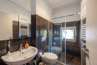 Apartamento T4 para Venda em Lordelo do Ouro e Massarelos