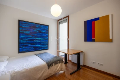 Apartamento T4 para Venda em Lordelo do Ouro e Massarelos