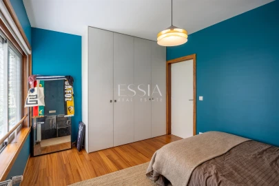 Apartamento T4 para Venda em Lordelo do Ouro e Massarelos