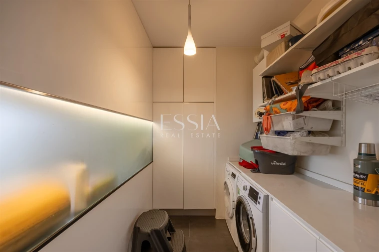Apartamento T4 para Venda em Lordelo do Ouro e Massarelos Foto 19