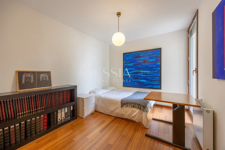 Apartamento T4 para Venda em Lordelo do Ouro e Massarelos Foto 25