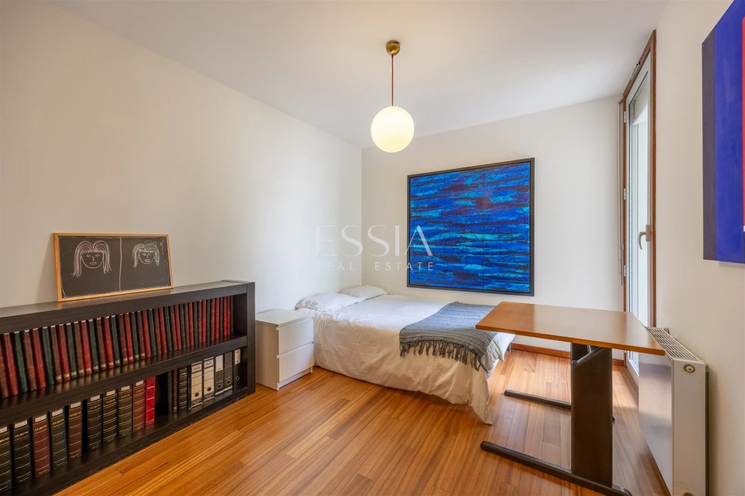 Apartamento T4 para Venda em Lordelo do Ouro e Massarelos Foto 25
