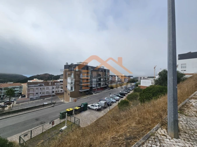 Moradia T3 para Venda em Sesimbra (Santiago) Foto 5