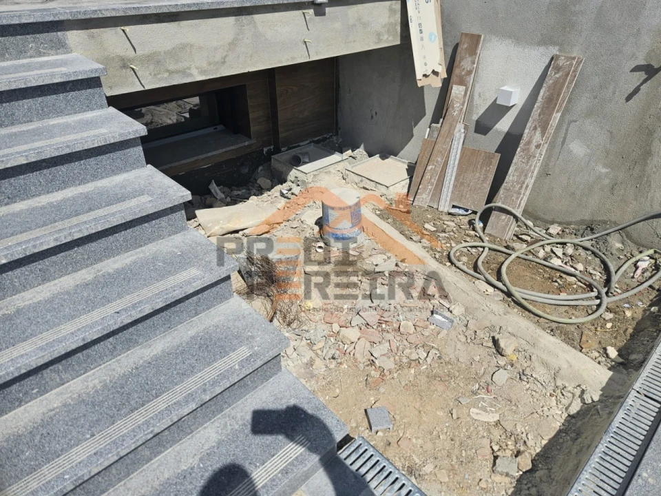 Moradia T3 para Venda em Ramada e Caneças Foto 20