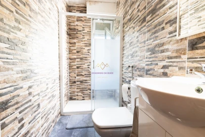 Apartamento T4 para Venda em Loures