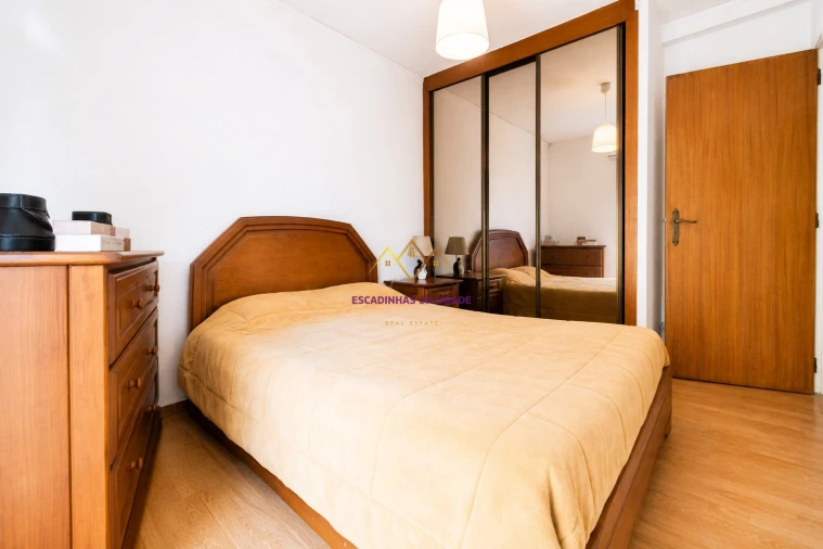 Apartamento T4 para Venda em Loures Foto 6