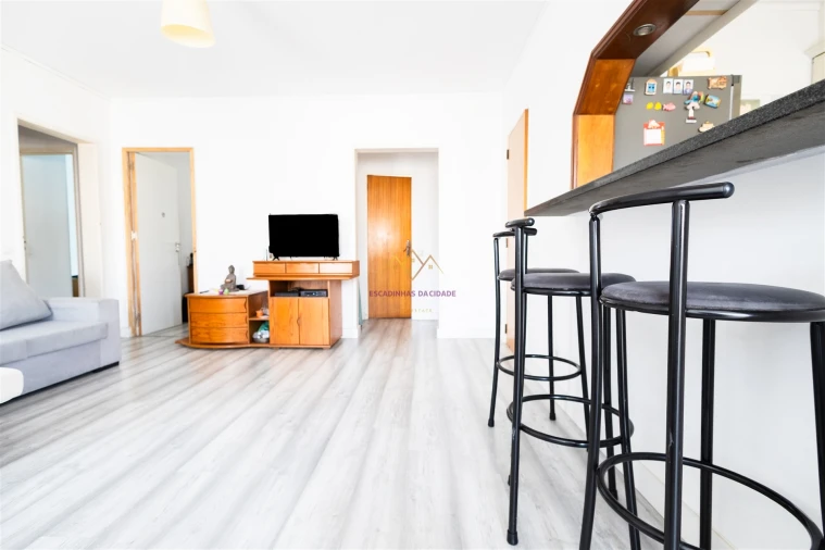 Apartamento T4 para Venda em Loures Foto 3