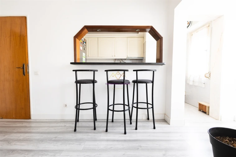 Apartamento T4 para Venda em Loures Foto 18