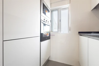 Apartamento T3 para Venda em Olivais