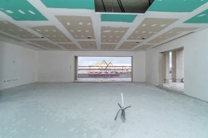 Apartamento T3 para Venda em Sacavém e Prior Velho