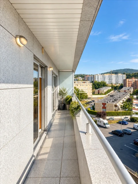 Apartamento T3 para Venda em São Vitor (Braga)