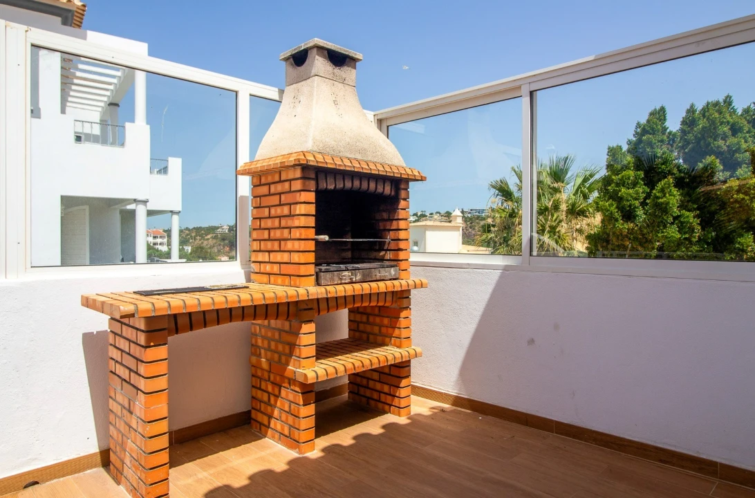 Moradia T4 para Venda em Albufeira e Olhos de Água Foto 68