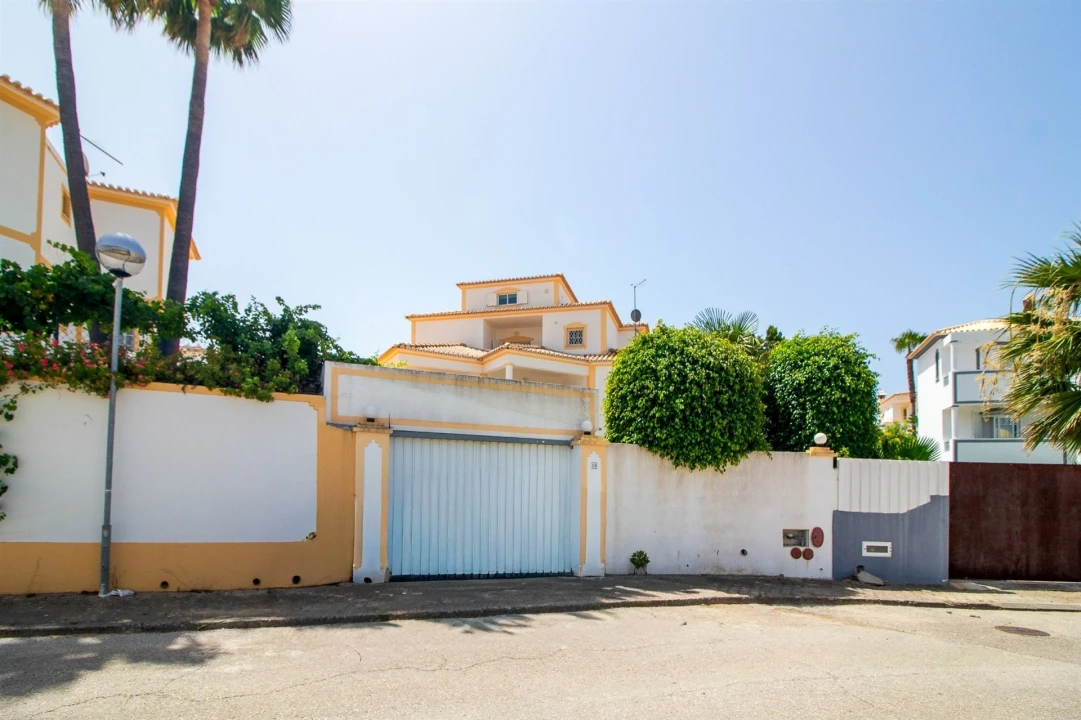 Moradia T4 para Venda em Albufeira e Olhos de Água Foto 77
