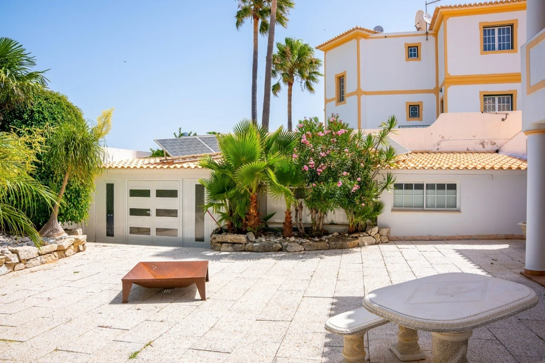 Moradia T4 para Venda em Albufeira e Olhos de Água Foto 75