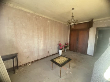 Moradia T6 para Venda em Melo e Nabais