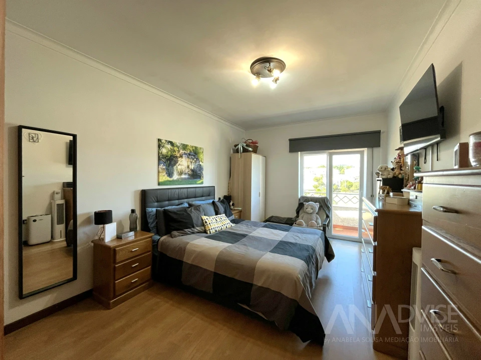 Apartamento T4 para Venda em Abraveses Foto 34