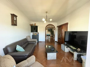 Apartamento T4 para Venda em Abraveses