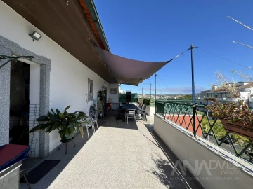Apartamento T4 para Venda em Abraveses