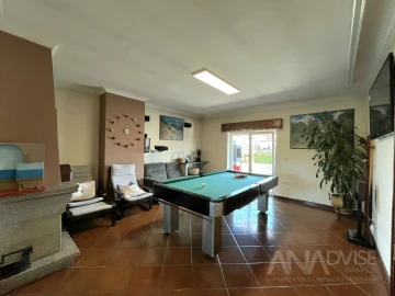 Apartamento T4 para Venda em Abraveses