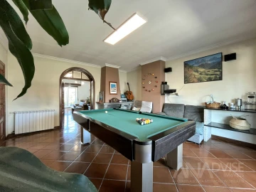 Apartamento T4 para Venda em Abraveses