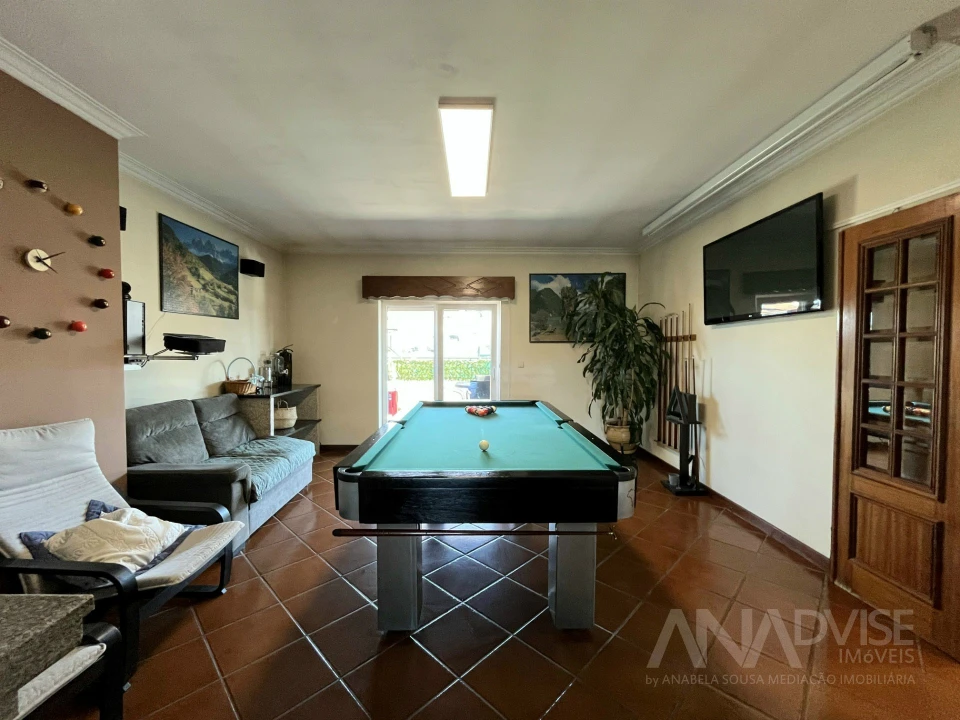 Apartamento T4 para Venda em Abraveses Foto 13