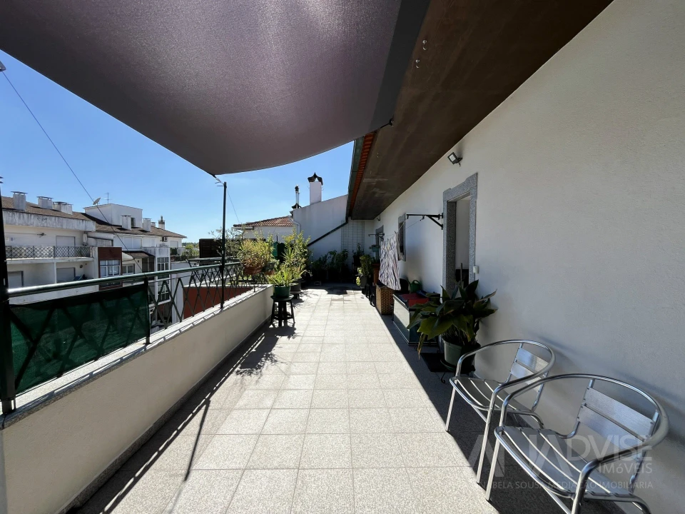 Apartamento T4 para Venda em Abraveses Foto 16