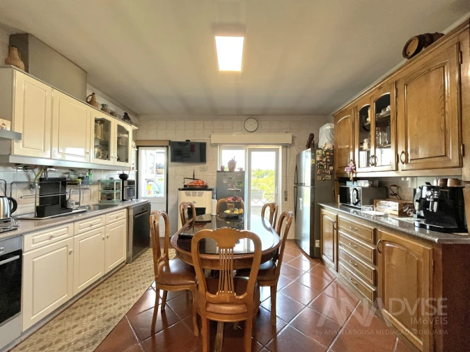 Apartamento T4 para Venda em Abraveses Foto 19
