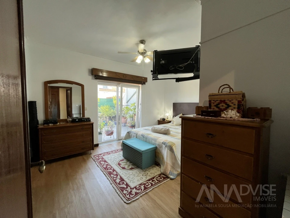 Apartamento T4 para Venda em Abraveses Foto 43