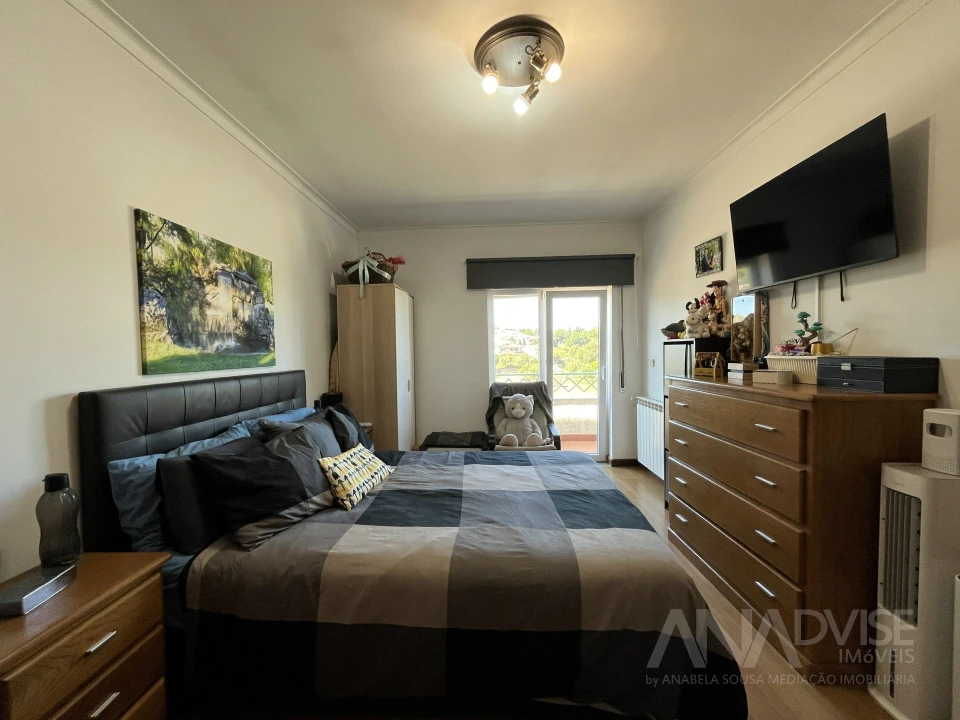 Apartamento T4 para Venda em Abraveses Foto 36