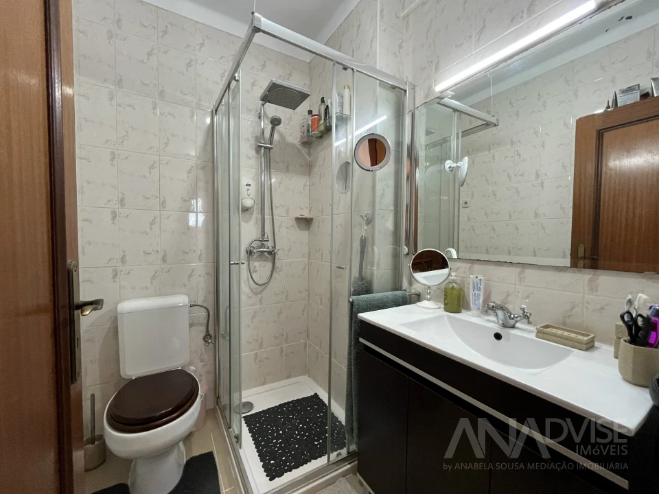 Apartamento T4 para Venda em Abraveses Foto 48