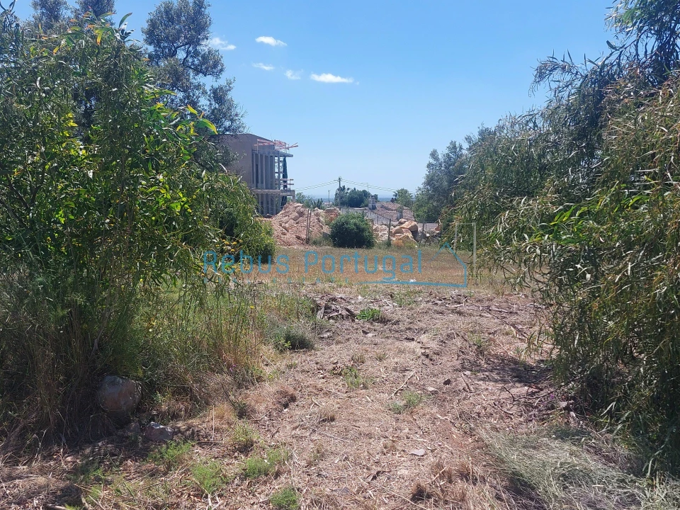 Terreno para Venda em Santa Barbara de Nexe Foto 7